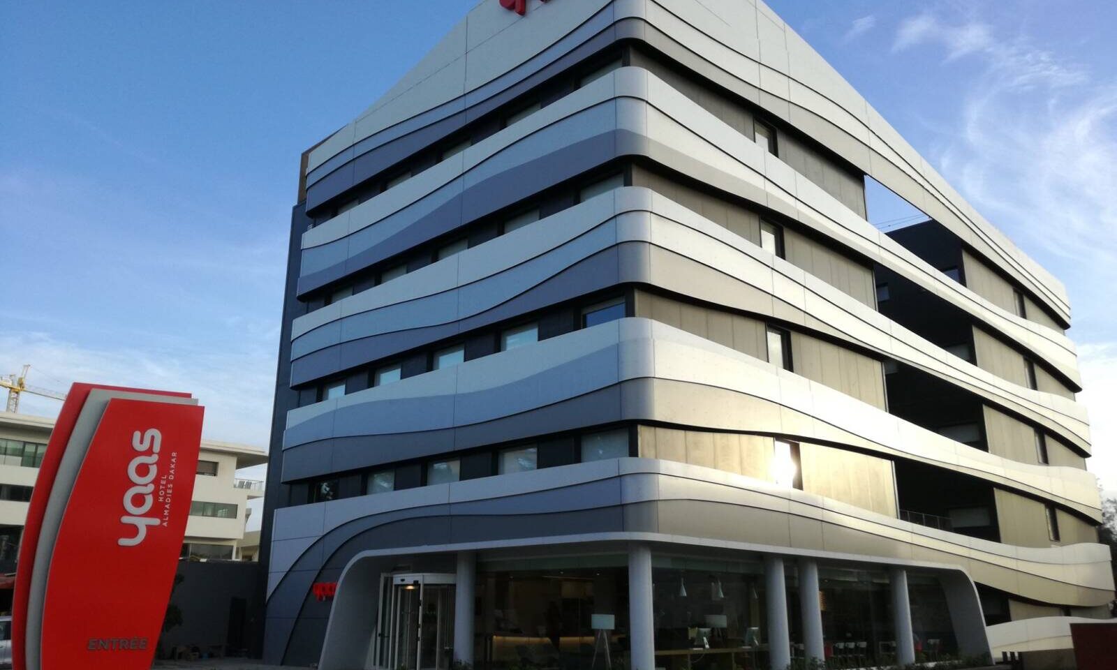 Yaas Hotel Dakar Almadies facade
