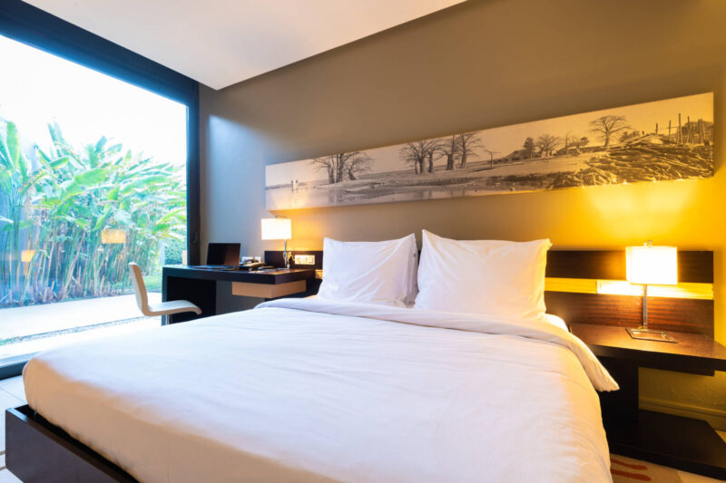 chambre supérieure vue jardin du Noom Hotel Dakar