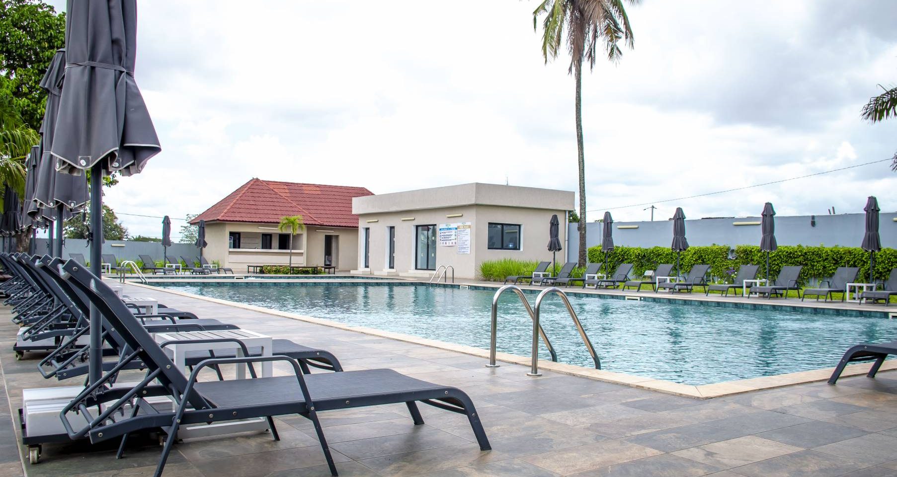 Mangalis Hotel Group slide_2