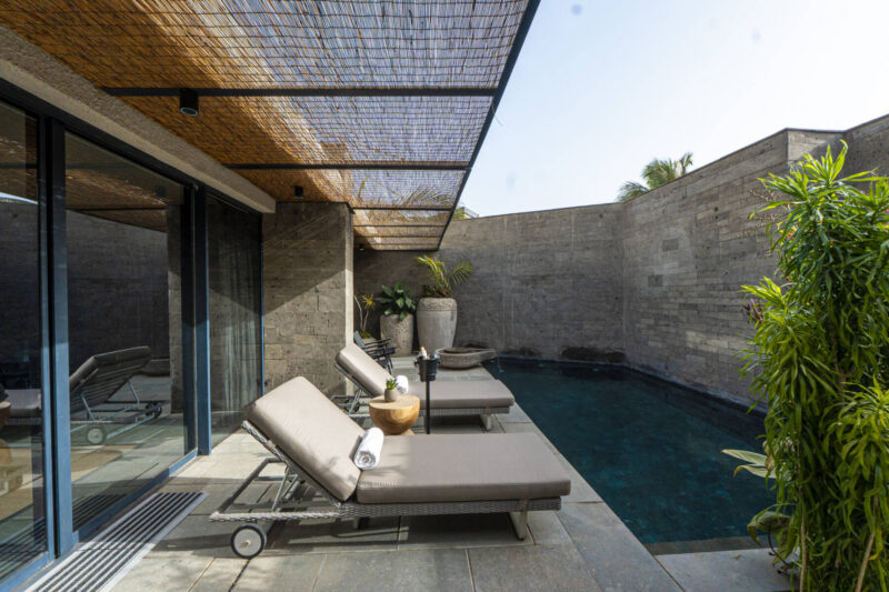 piscine dans une villa du Noom Dakar