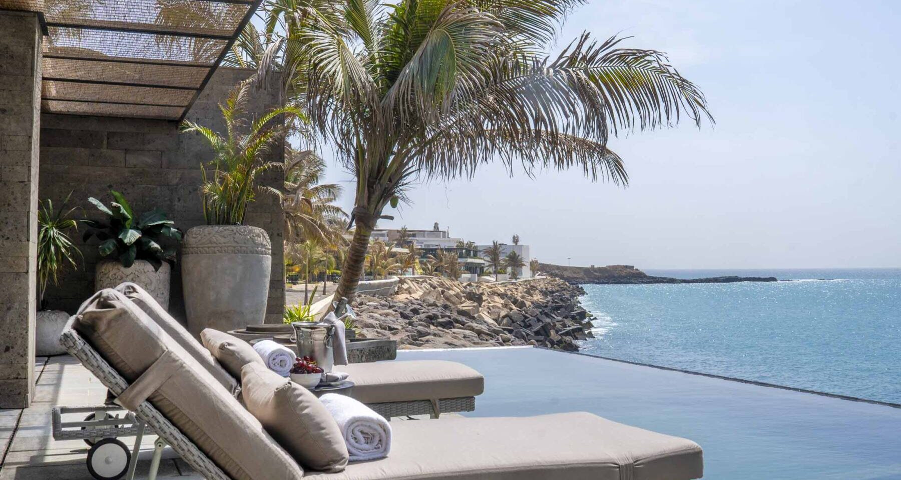 Mangalis Hotel Group slide_1